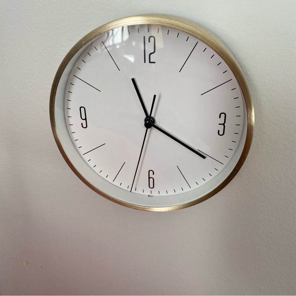 GOLD CLOCK